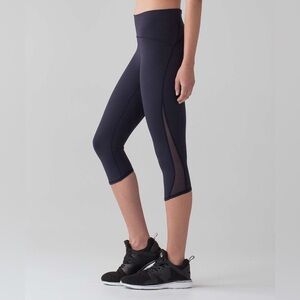 Lululemon Train Times Crop (17") Midnight Navy leggings size 8 sheer
